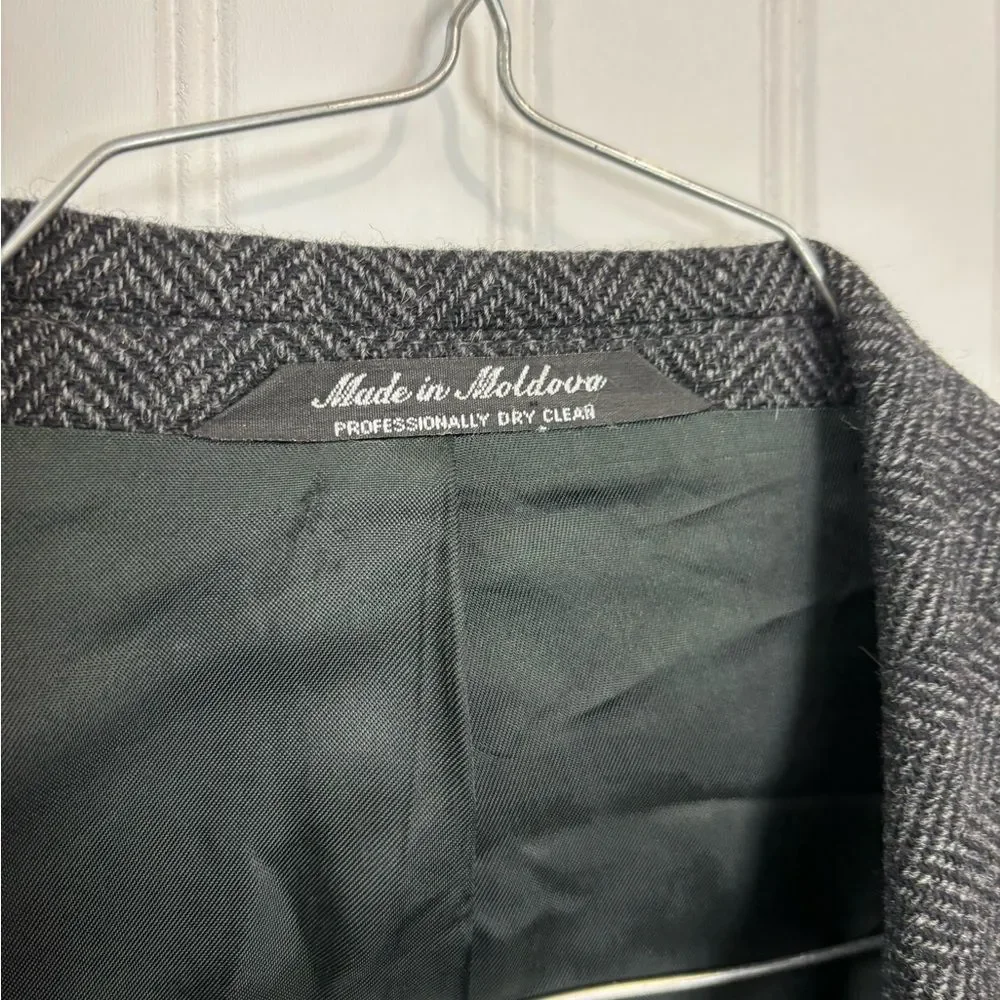 J.d. Christopher wool/lambs wool Elegant Gray double button Herringbone Blazer